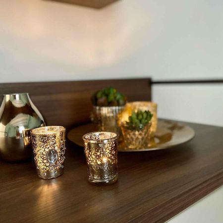Volto Corte Farina Apartments - Luxury Lofts Верона Экстерьер фото